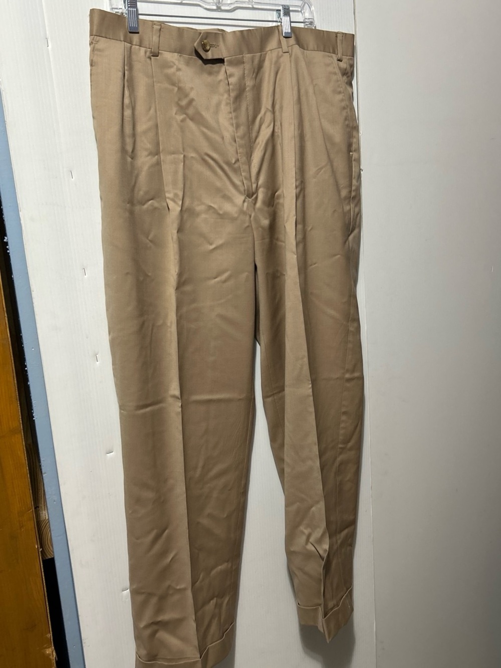 Alan Flusser Men's Khaki Pleated Dress Pants